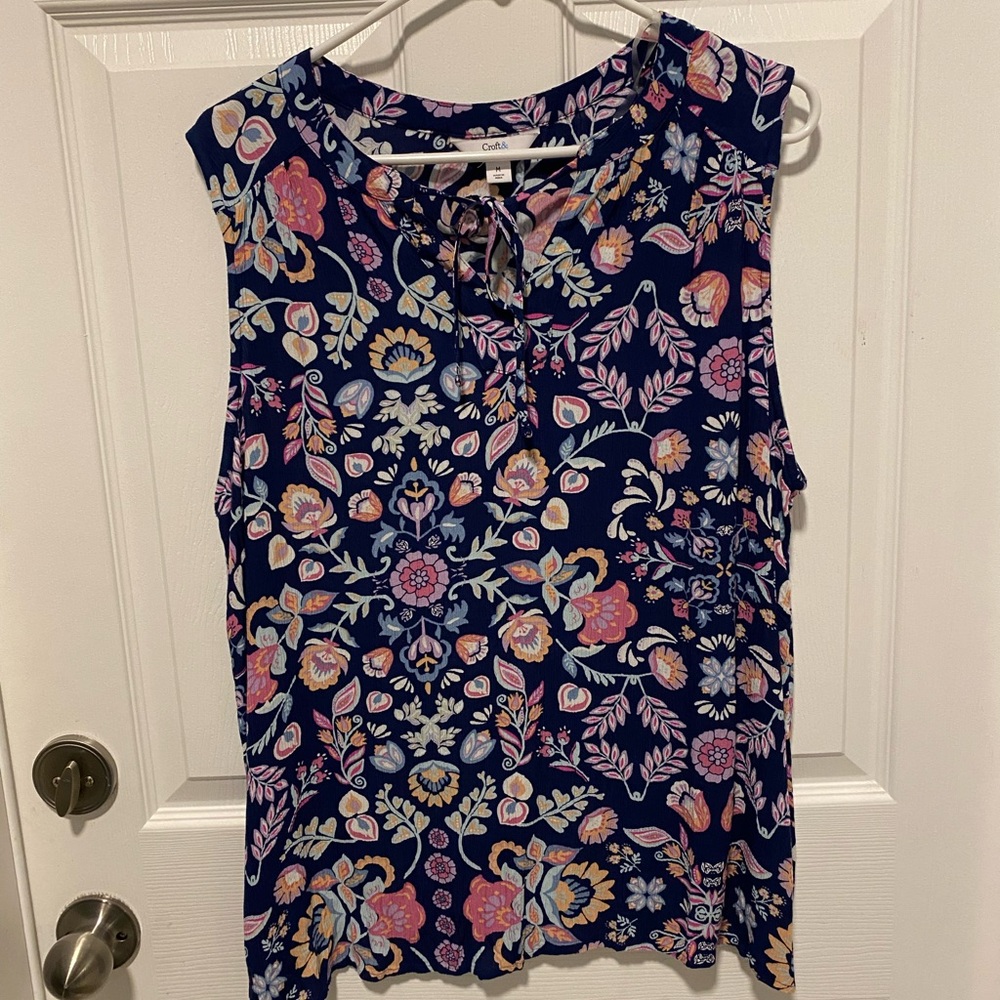 Croft & Barrow Floral Sleeveless Blouse - Navy and Pink